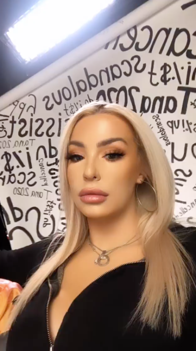Tana Mongeau With Makeup