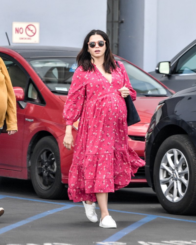 Jenna Dewan Flaunts Baby Bump in Pink Dress