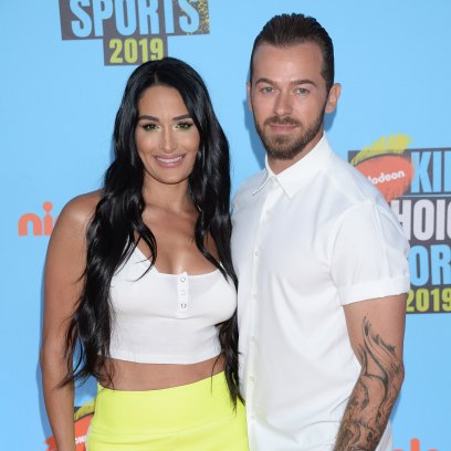 Pregnant Nikki Bella Outgrows Her Bras and Fiance Artem Isn't Scared