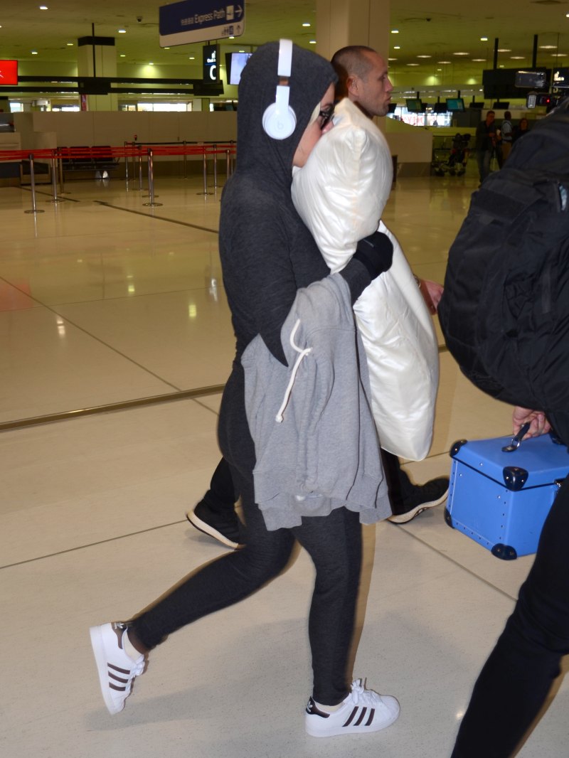 Katy Perry Leaves Airport