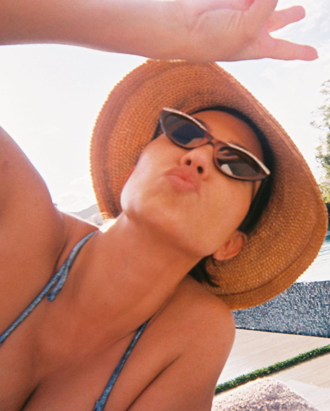 Kourtney Kardashian Disposable Photos From Palm Springs