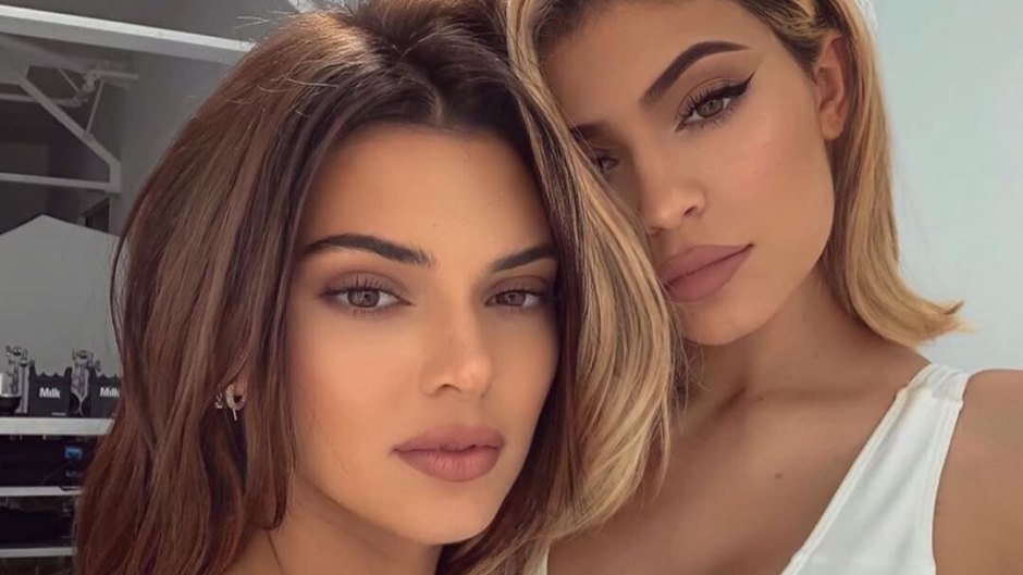 Kendall and Kylie Jenner Pose For a Selfie