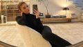 Kylie Jenner Snaps a Selfie in Her Foyer