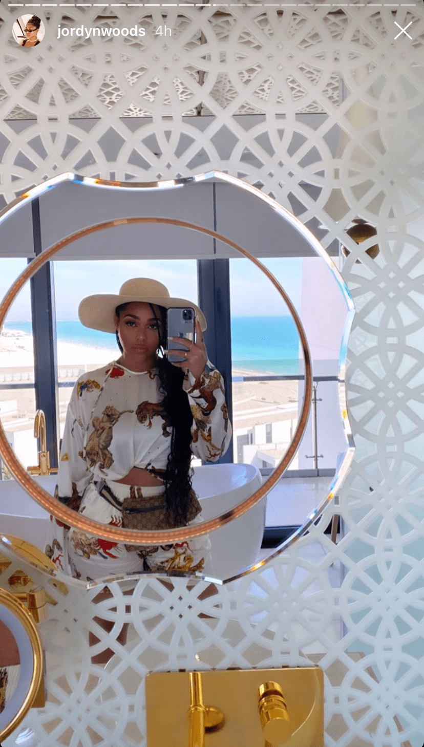 jordyn-woods-jodie-twins-dubai