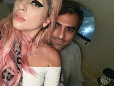 Lady Gaga Wears Thick Black Eyeliner in Selfie With Boyfriend Michael Polansky