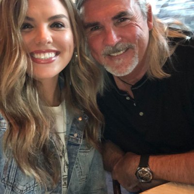 Bachelorette Hannah Brown Smiles With Dad Robert