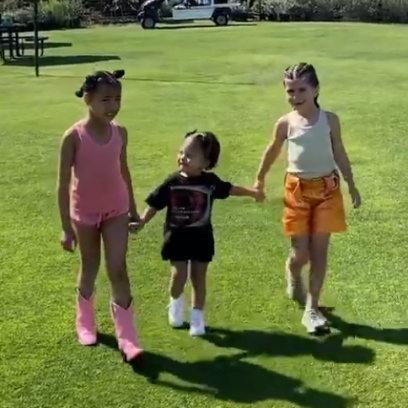 stormi-north-penelope-cousin-playtime-kylie-jenner