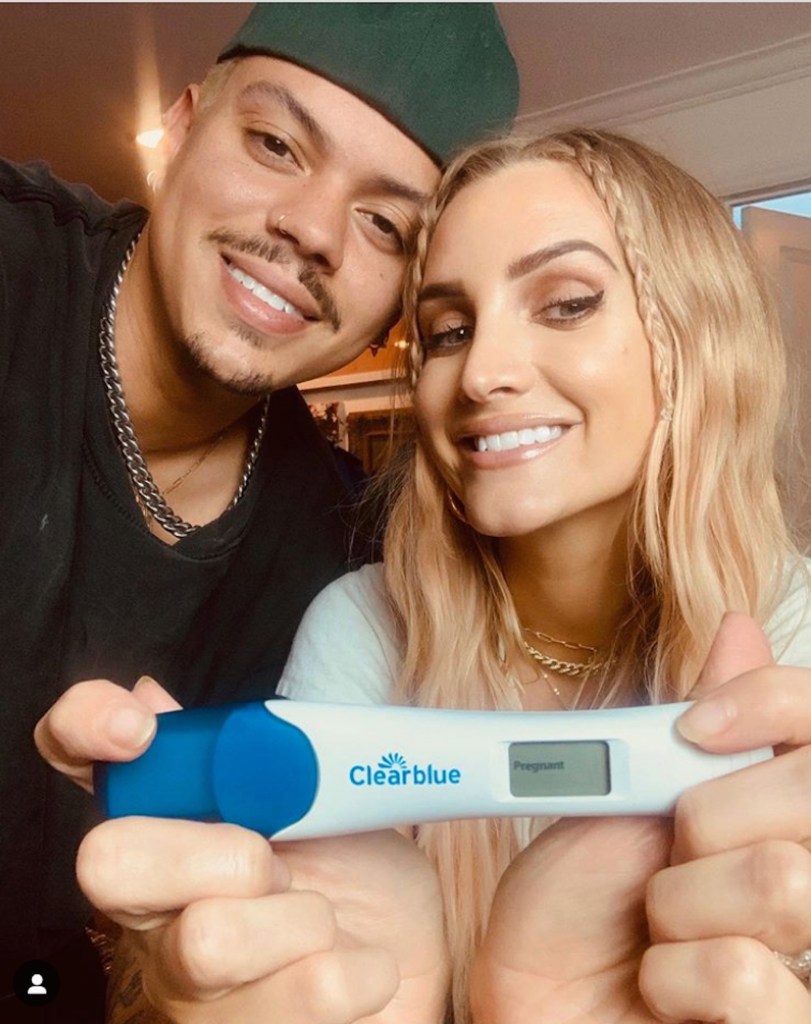 Ashlee Simpson Pregnant, Evan Ross Expecting Baby No. 3