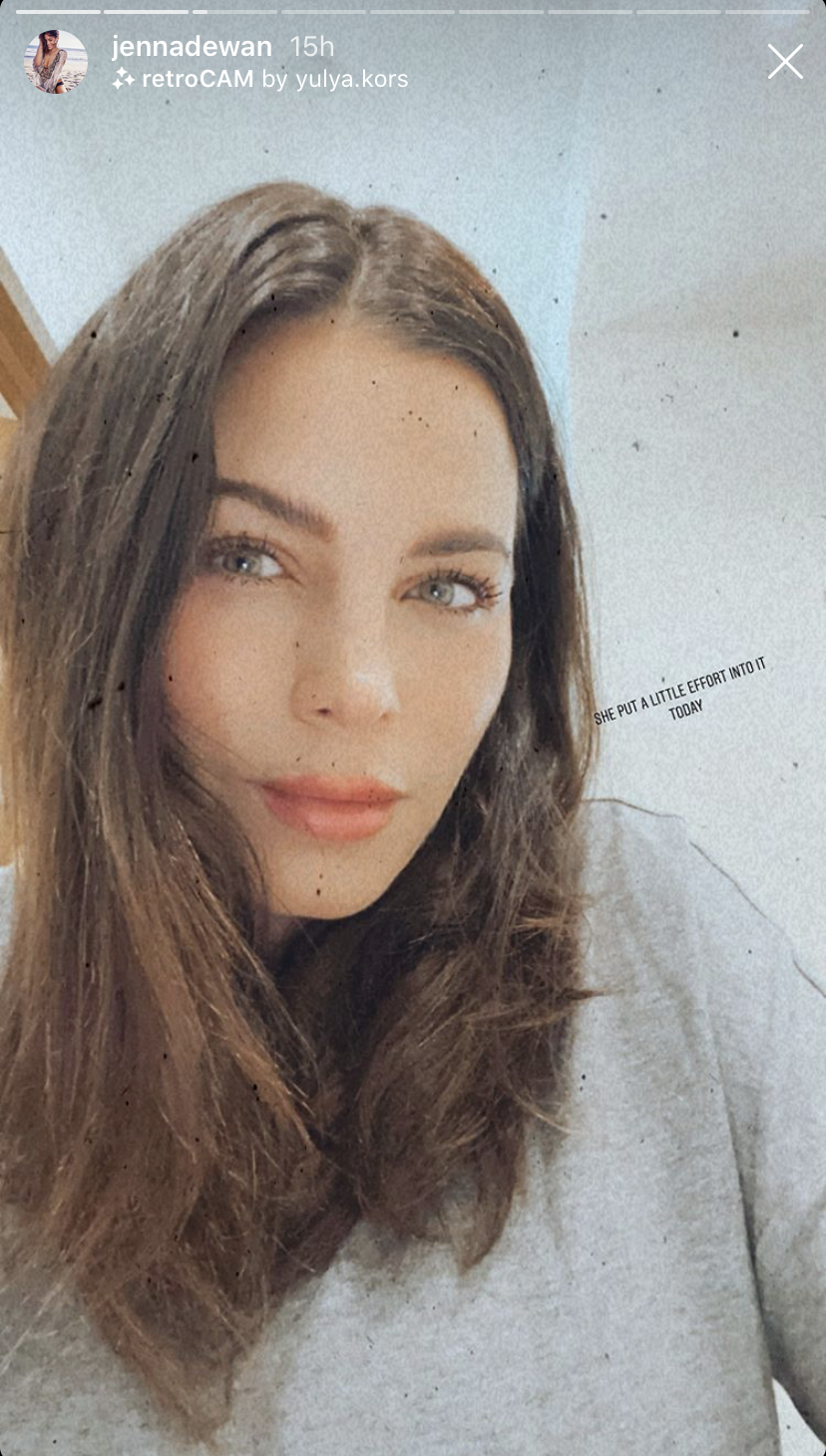 jenna-dewan-makeup-quarantine-selfie