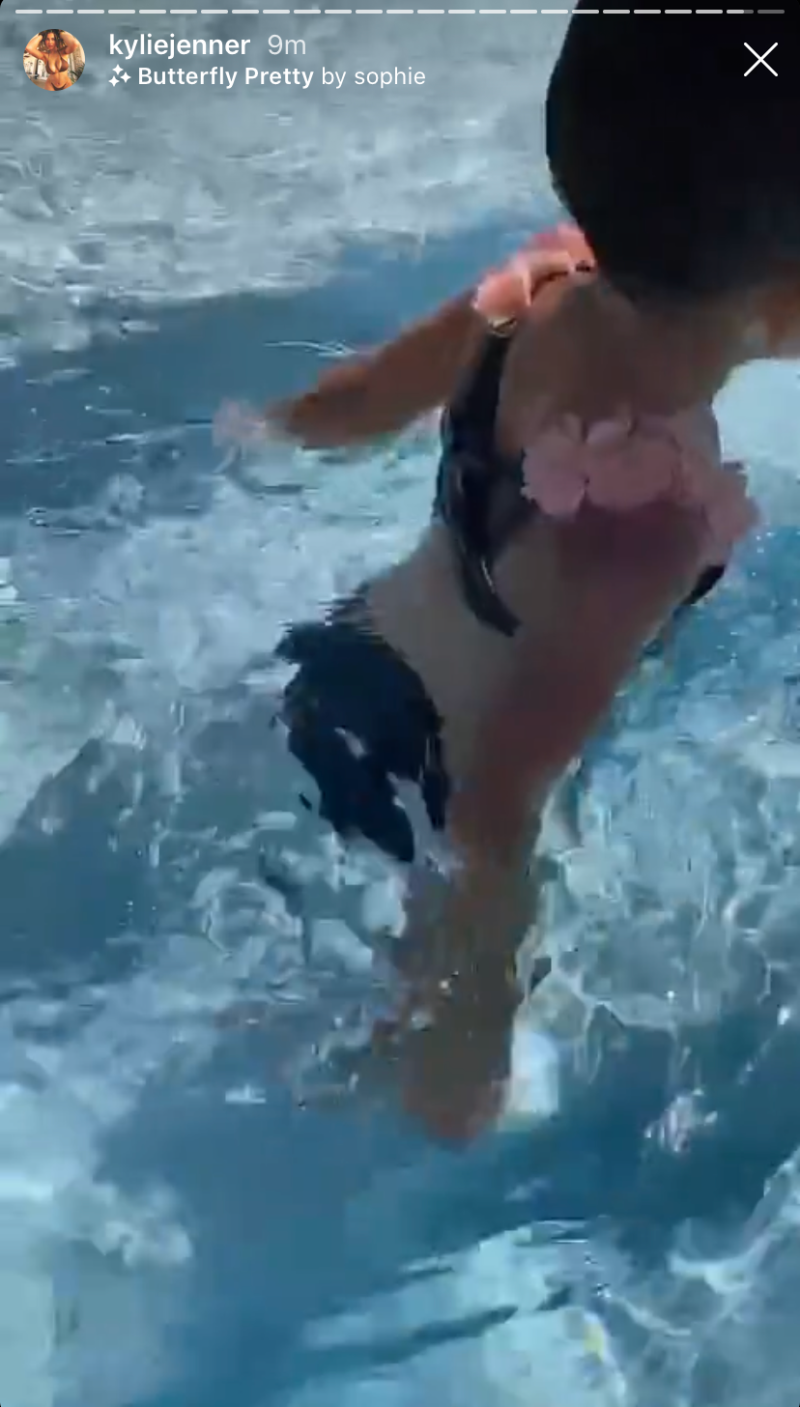 kardashian-jenner-easter-celebrations-quarantine