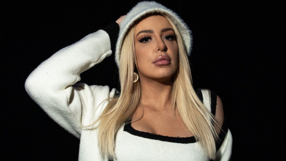 tana-mongeau-new-song-without-you