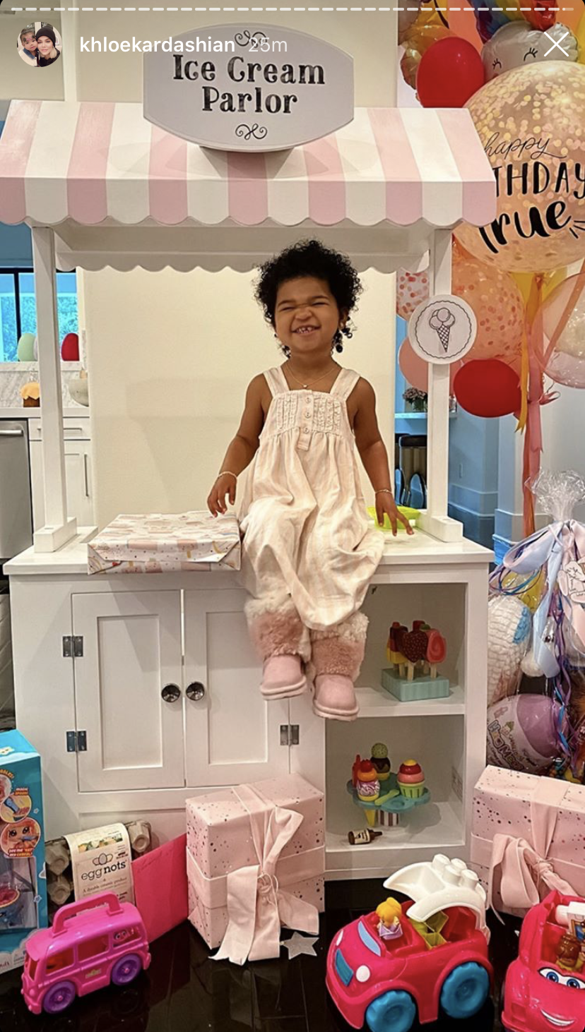 true-thompson-easter-second-birthday-inside-look