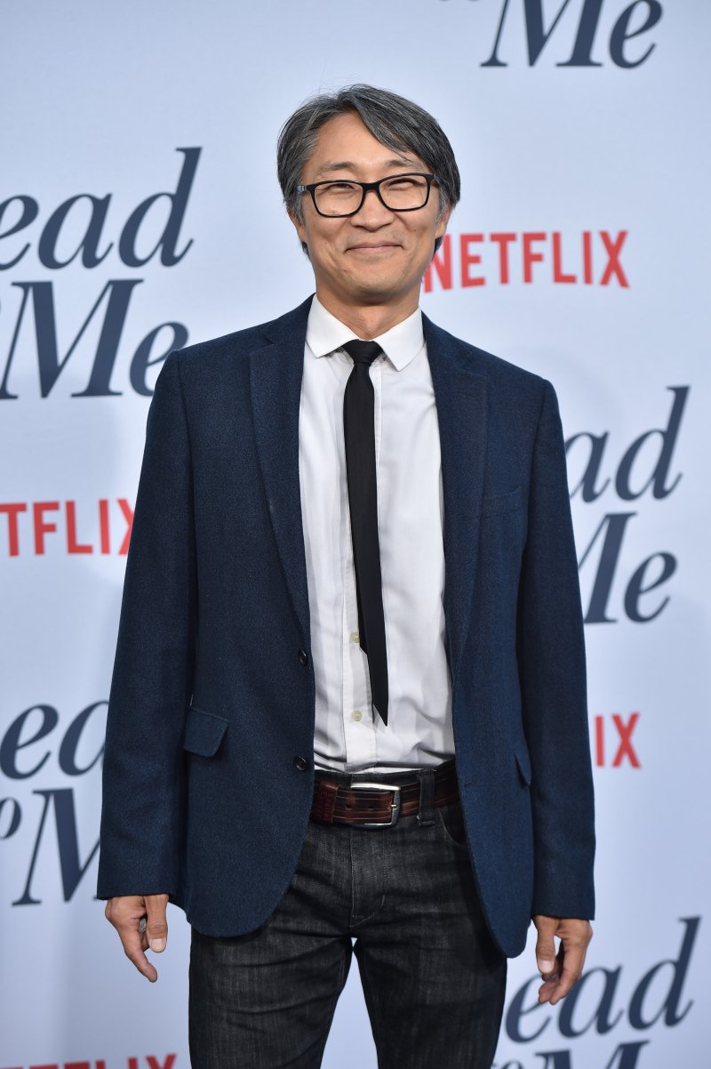 Dead to Me Cast Explainer