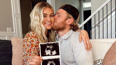 Lindsay Arnold Pregnant Expecting Baby With Husband Samuel