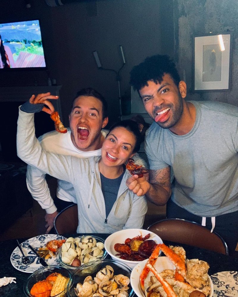 Peter Weber and Kelley Flanagan Eat Wings During Quarantine With Dustin Kendric