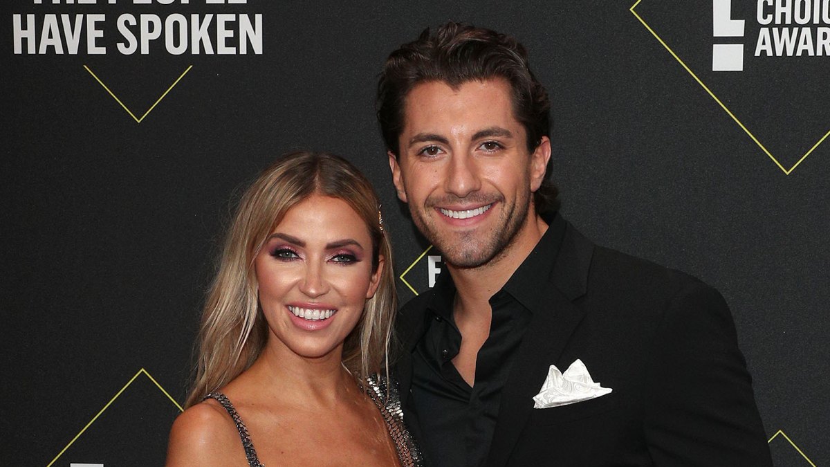 Jason Tartick supports kaitlyn bristowe's single