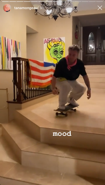 tana-mongeau-mod-sun-is-a-mood-dating-rumors