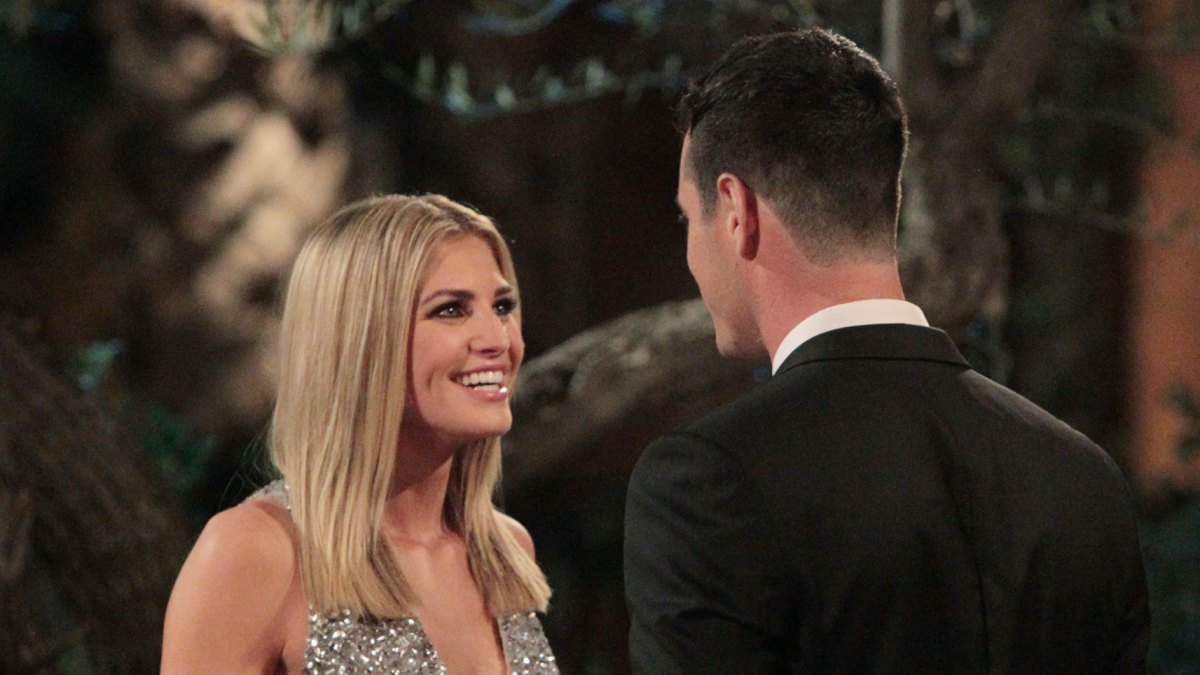 OLIVIA, BEN HIGGINS