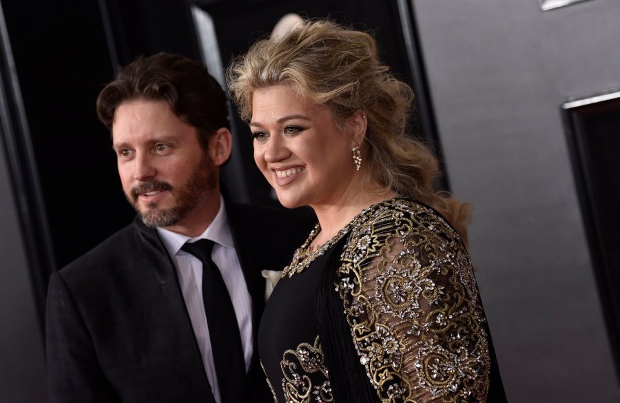 Kelly Clarkson, You and Your Ex-Husband Could Have Raised Your Children Together for ,000 or Less a Month and Here You Are Paying Your Ex-Husband ,000 a Month in Child Support, 5,000 a Month in Spousal Support, Along With a One-Time Payment of .3 Million. It Certainly Would Have Been Cheaper to Keep Him.