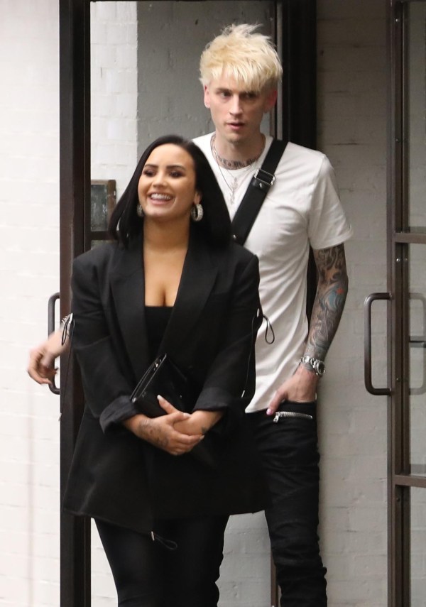 Machine Gun Singer Partner Machine Gun Kelly's Dating History: A List of His Past Girlfriends