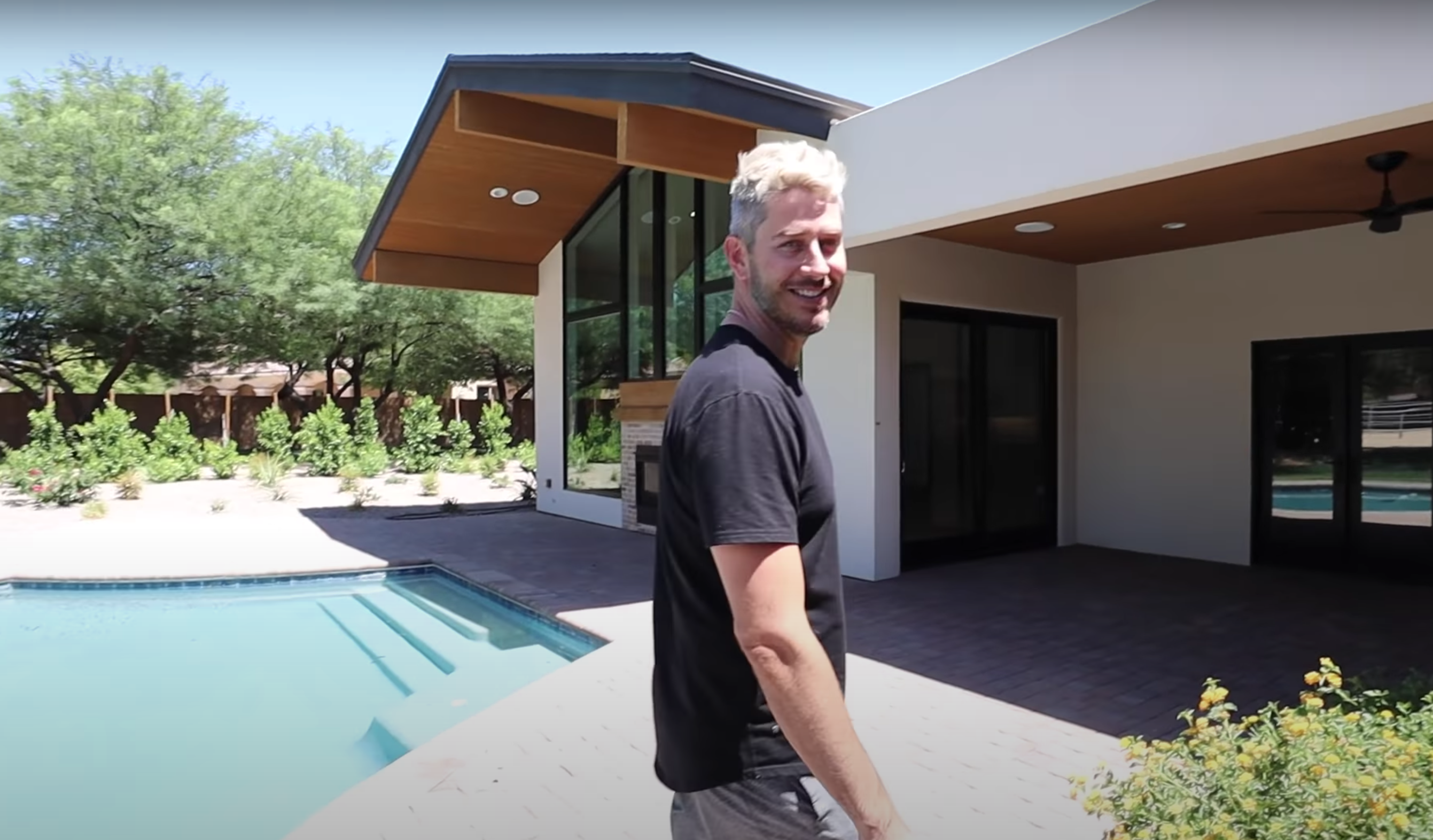 Bachelor Arie Luyendyk and Lauren Burnham House Tour Pool