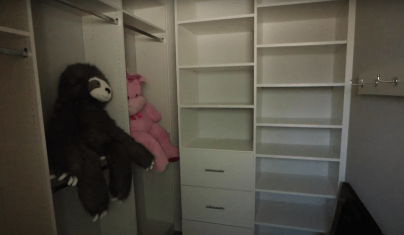 Bachelor Arie Luyendyk and Lauren Burnham House Tour Alessi Walk in Closet