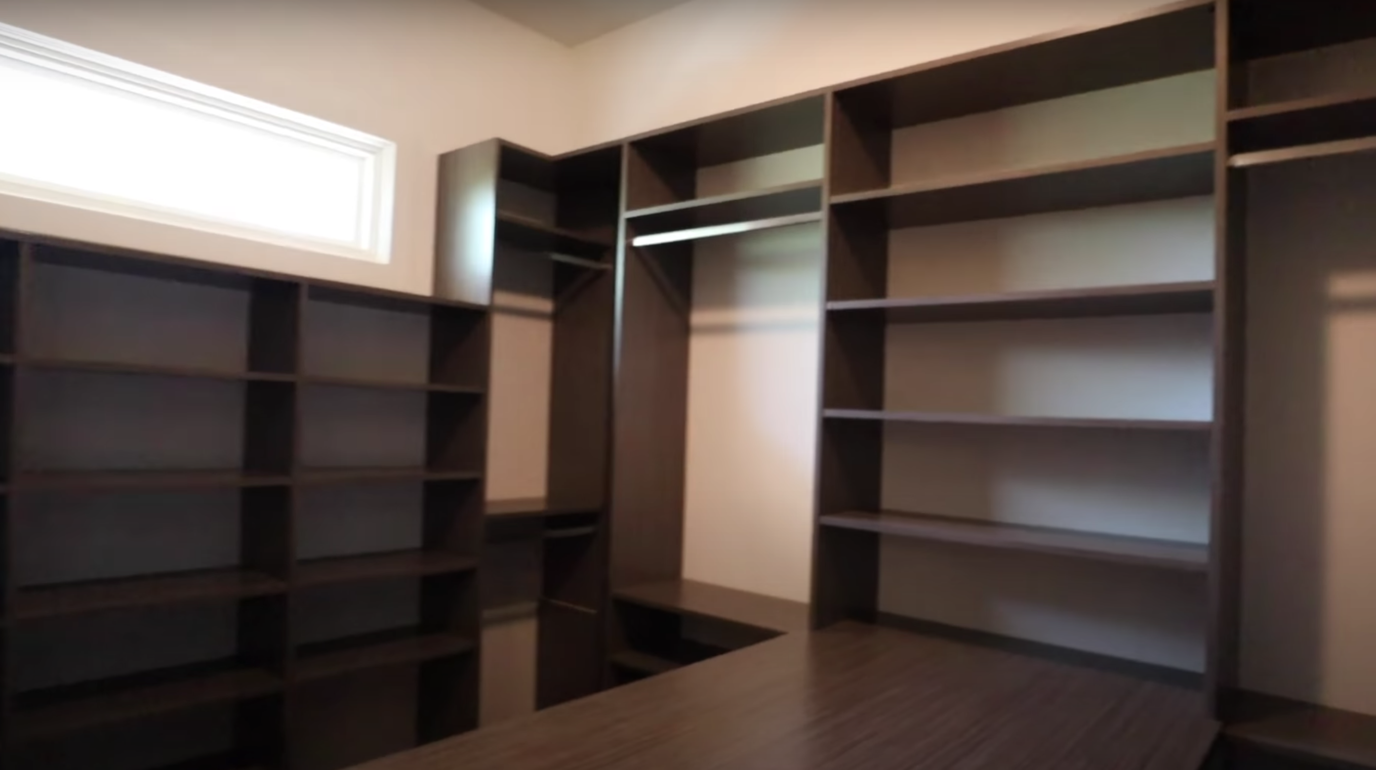 Bachelor Arie Luyendyk and Lauren Burnham House Tour Walk in Closet
