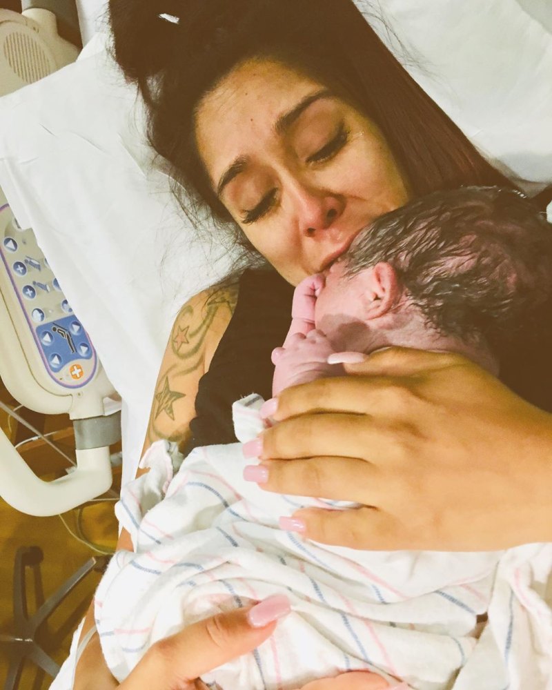 Snooki gives birth Angelo May 2019