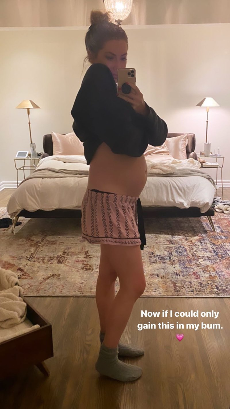 Pregnant Stassi Schroeder Baby Bump Photo in Her Sweats
