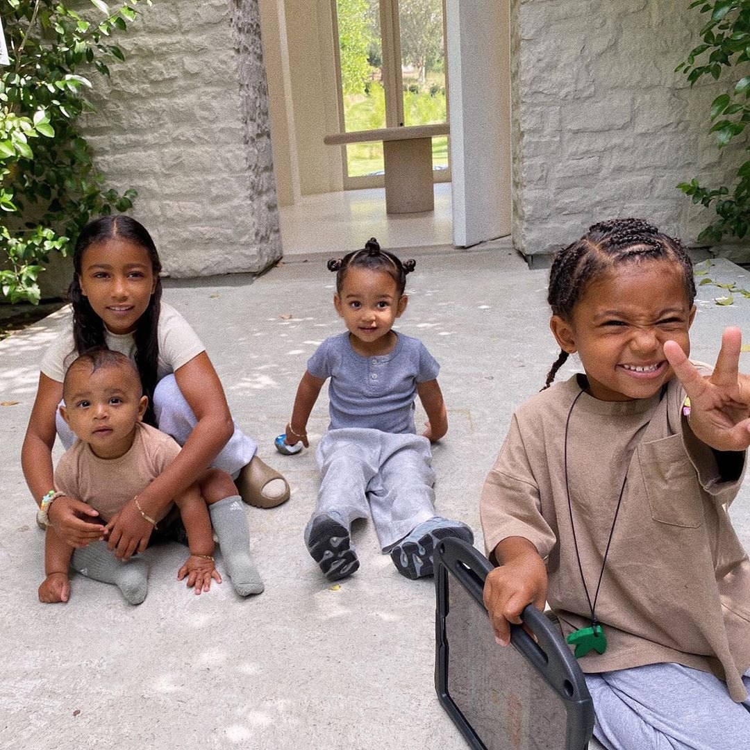 Kim Kardashian Kanye Kids Meet North Saint Chicago Psalm Life kim-kardashian-kanye-kids-meet-north-saint-chicago-psalm-life