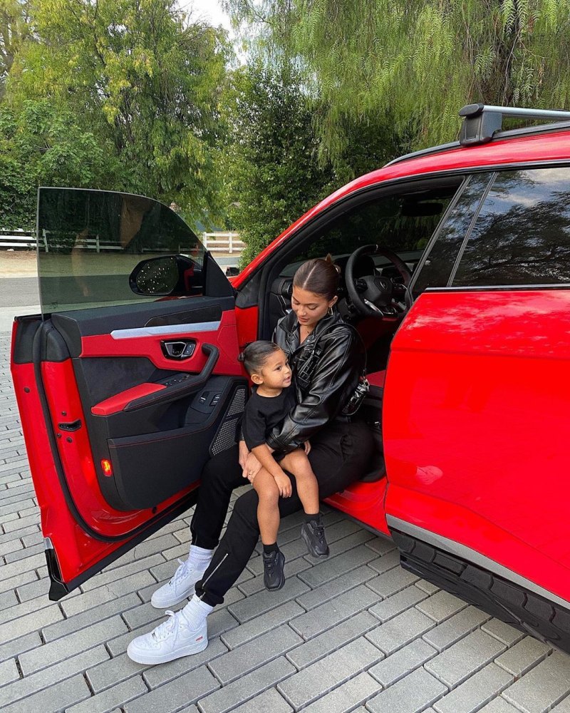 Kylie Jenner personalizează Rolls-Royce în onoarea fiicei Stormi Webster