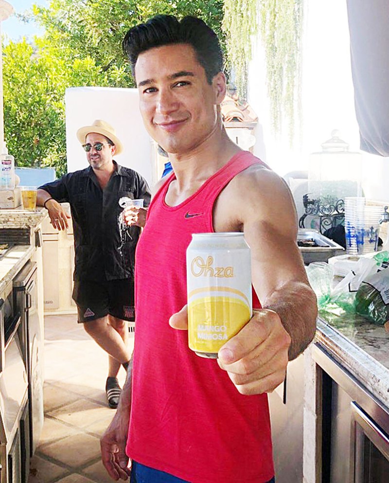 Mario Lopez with a refreshing Ohza Classic Mimosa