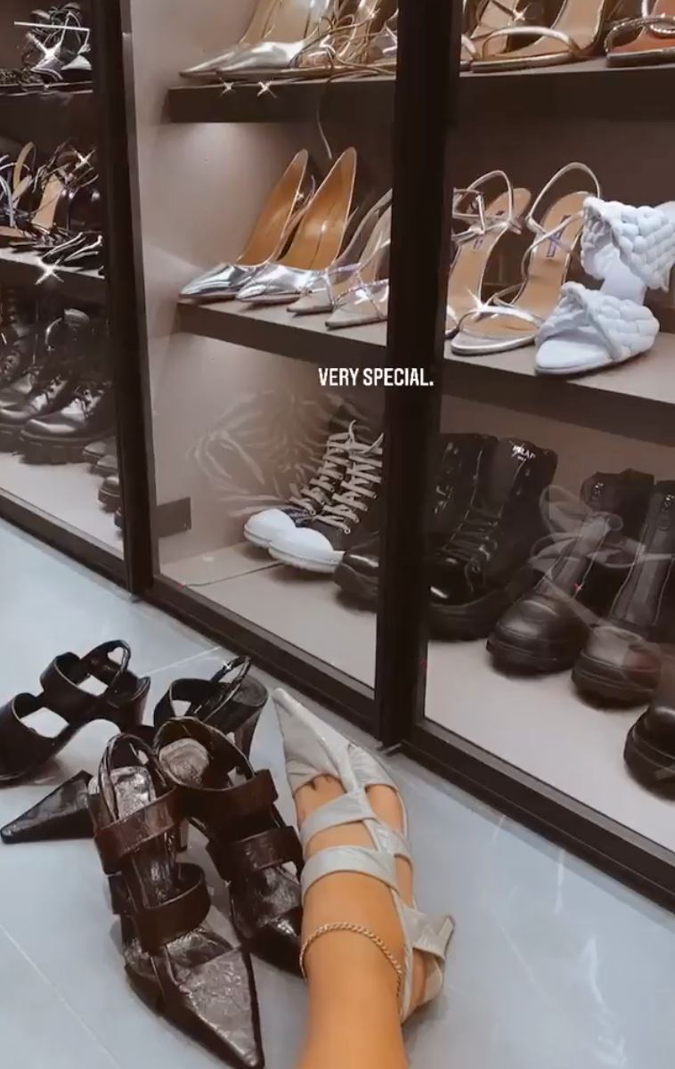 Kylie Jenner unveils her summer accessories closet inside her
