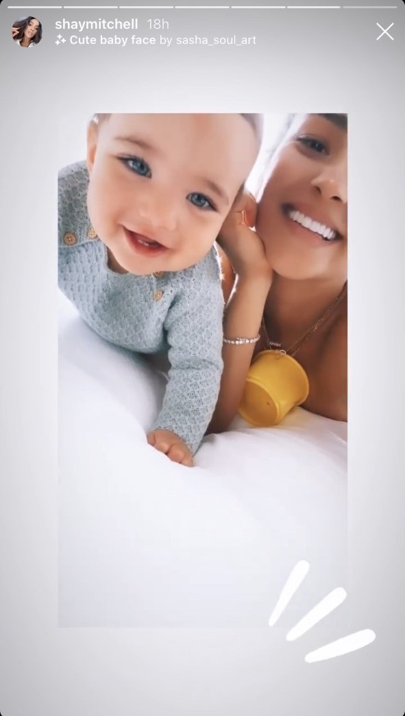 Shay Mitchell Cute Photos With Daughter