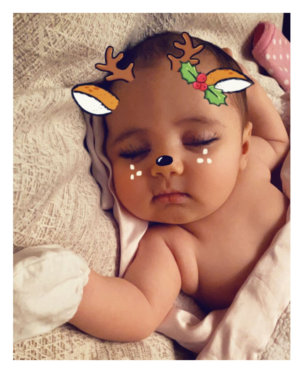 Shay Mitchell Daughter Atlas Is Too Cute for Words Instagram