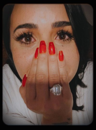 demi-lovato-engagement-ring-size-price
