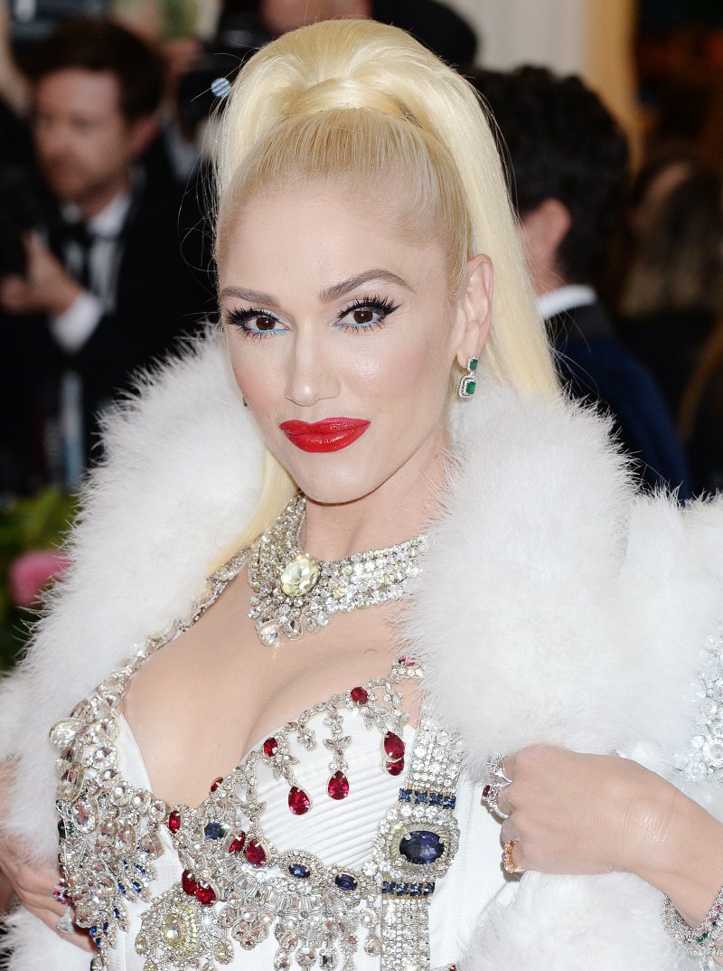 gwen-stefani-before-after-plastic-surgery