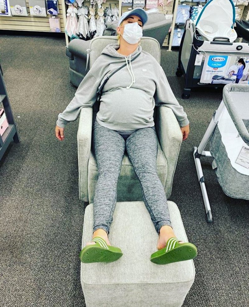 katy-perry-baby-bump