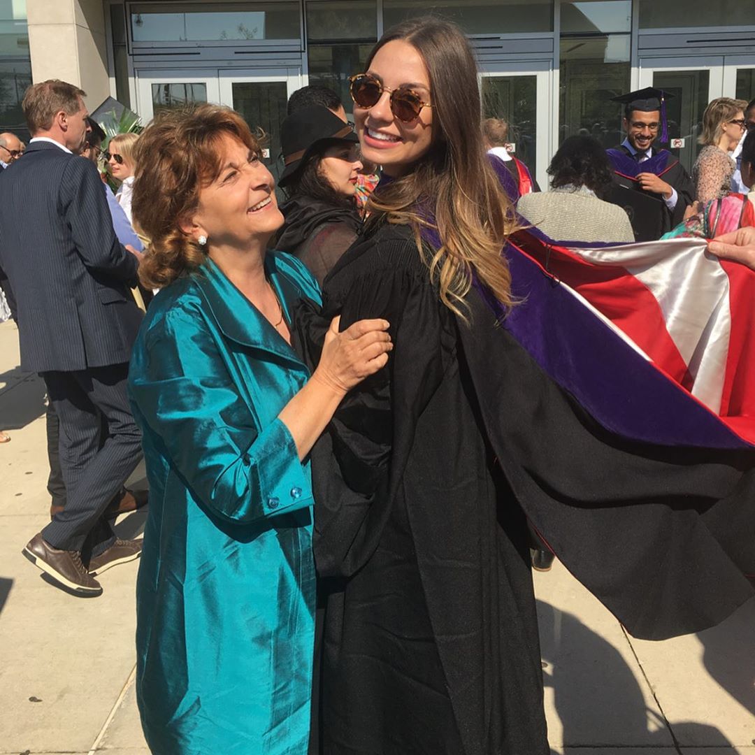 Bachelor Contestant Kelley Flangan and Mom Connie