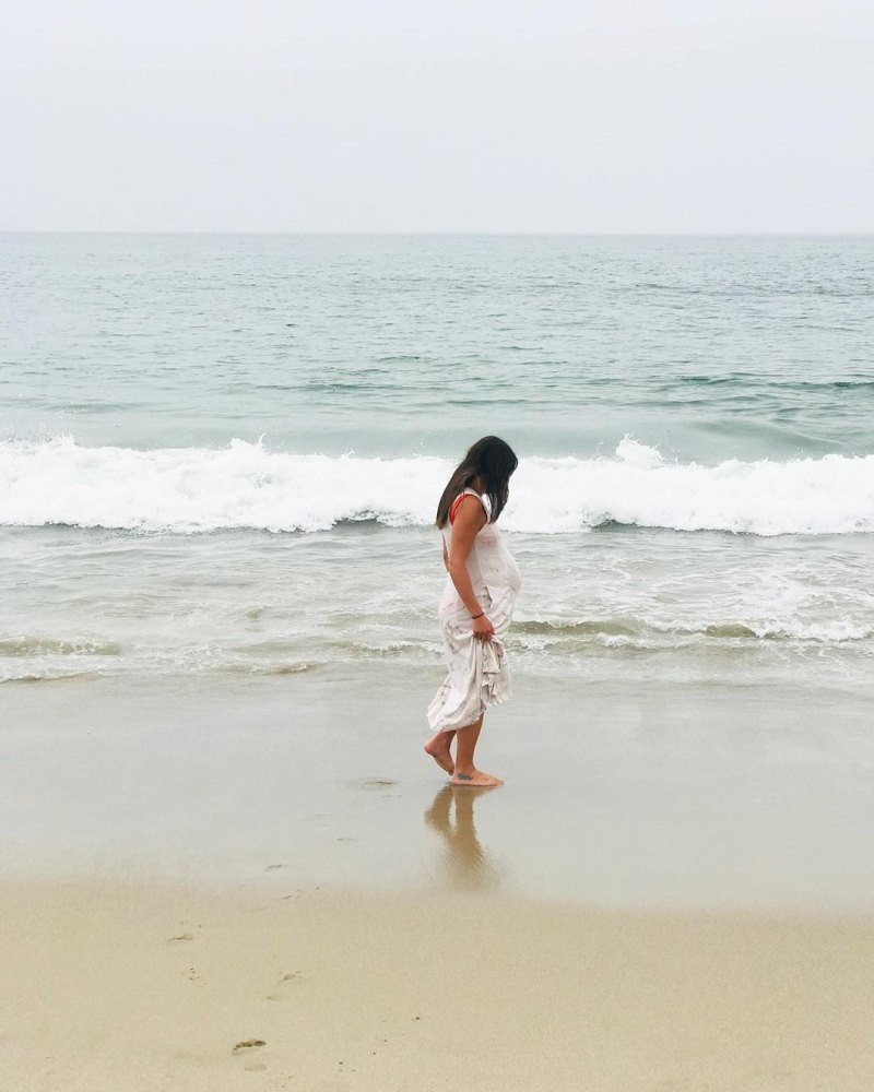 pregnant lea michele at the beach