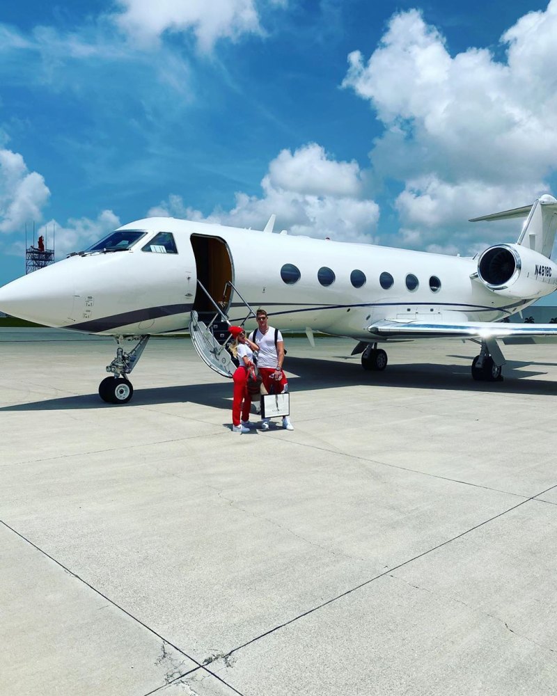Siesta Key's Juliette Porter and Boyfriend Sam Logan Private Plane