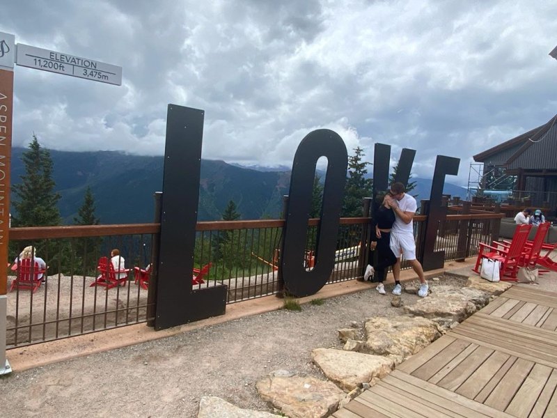 Juliette Porter and Sam Logan Cutest Moments Photos