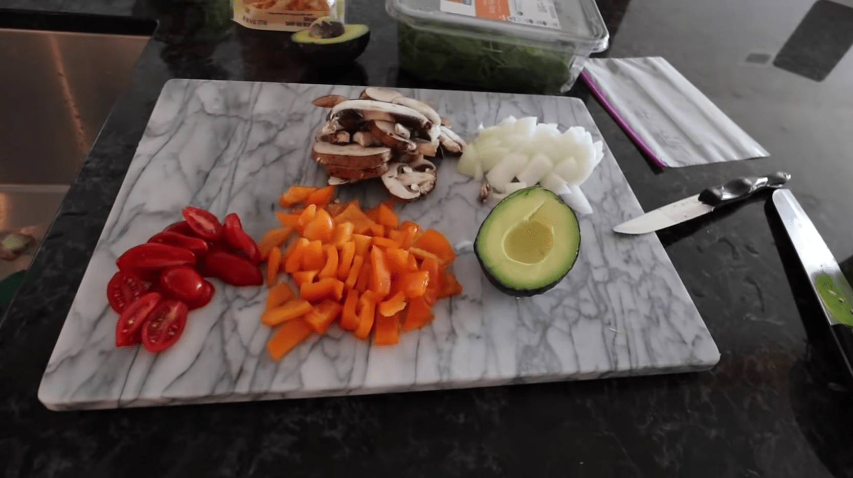 what-lauren-burnham-eats-in-a-day-diet-bachelor