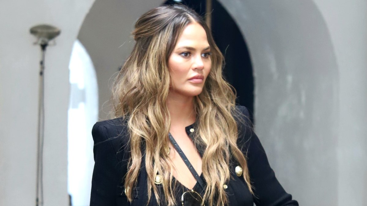 Chrissy Teigen Baby Bump Photos