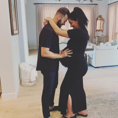 Nikki Bella Shares 'the Last Photo' of Her Baby Bump, Poses With Fiance Artem Chigvintsev