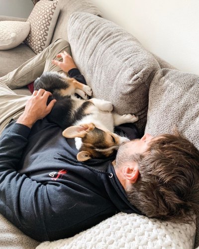 Becca Kufrin Seemingly Moves Amid Garrett Yrigoyen Split Rumors California Apartment With Garrett