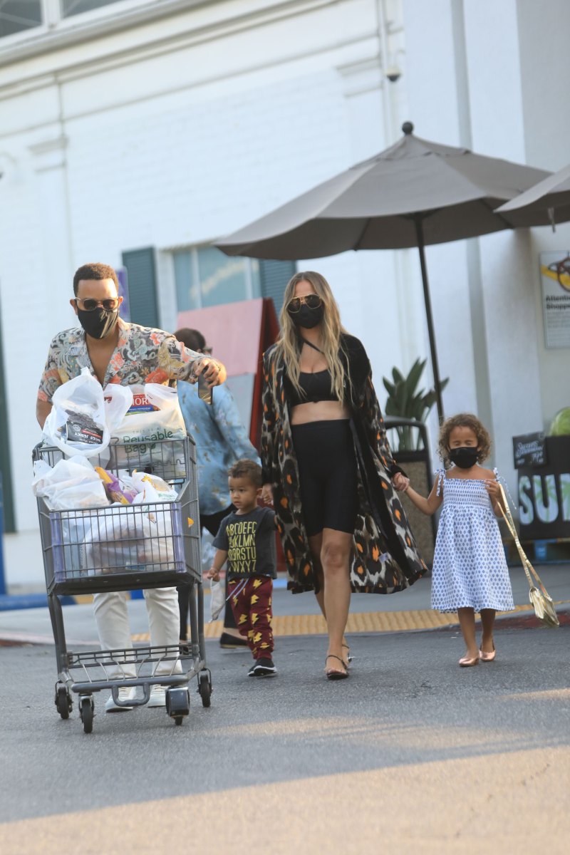chrissy teigen baby bump family outing