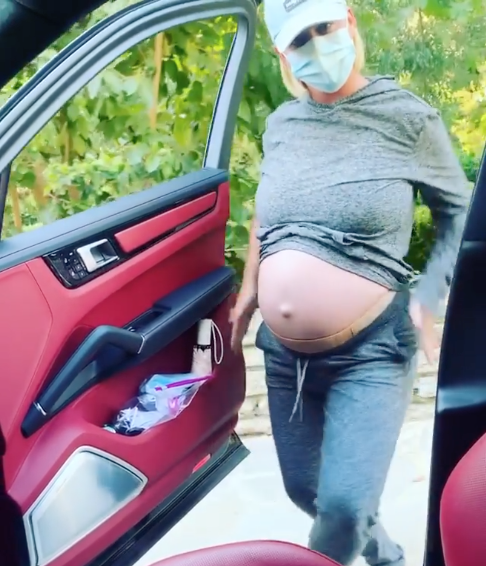 katy-perry-baby-bump-orlando-bloom-friday