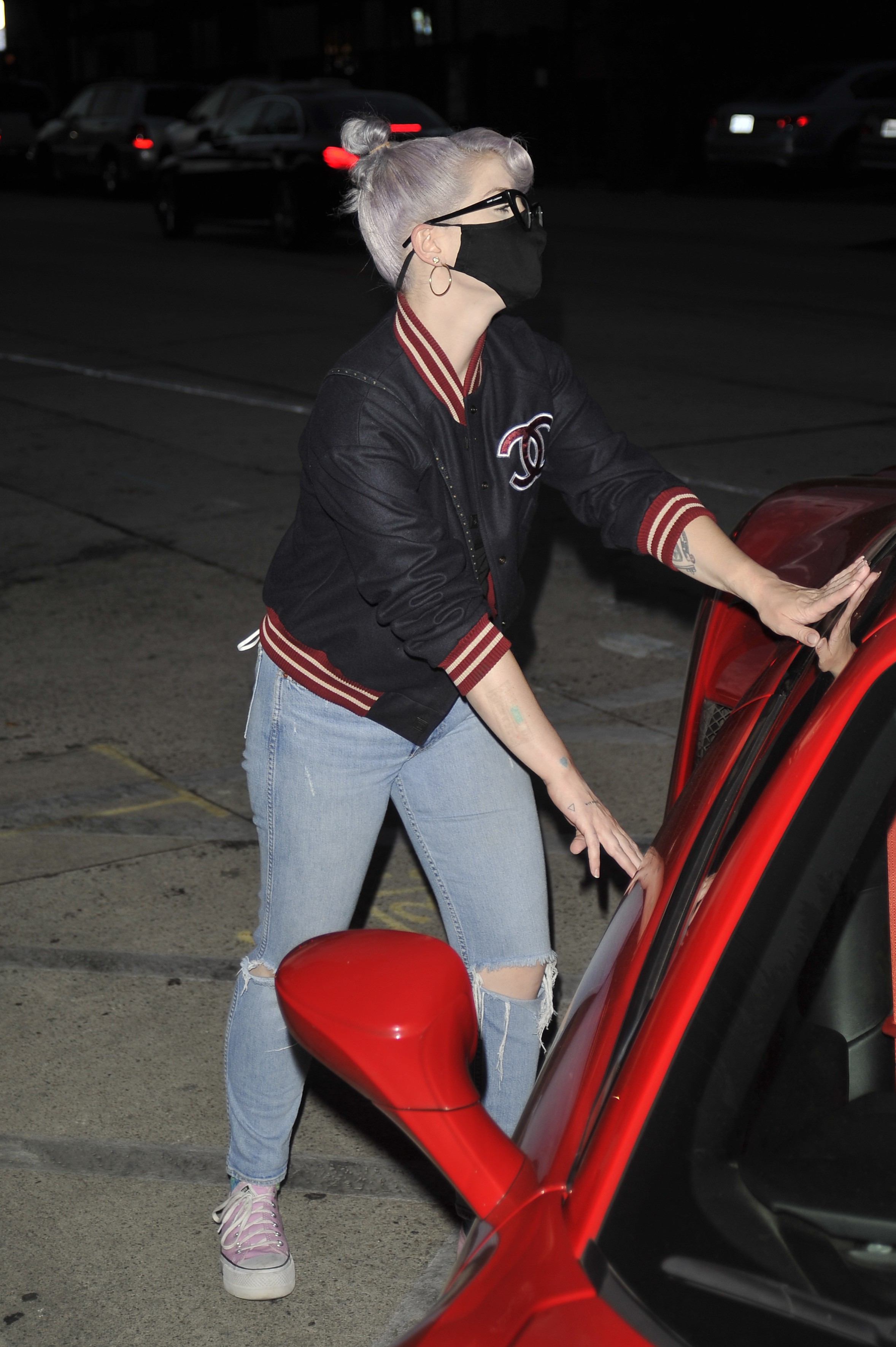 kelly-osbourne-weight-loss-dinner-at-craig's