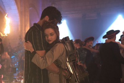 joey king taylor zakhar perez kissing booth 2